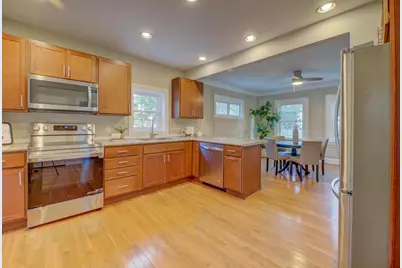 1419 St Lawrence Avenue, Janesville, WI 53545 - Photo 3