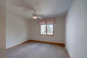 9514 Hill Creek Dr, Madison, WI 53593 - Photo 35
