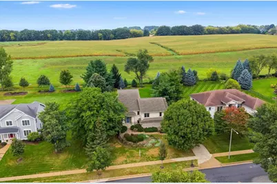 9514 Hill Creek Drive, Verona, WI 53593 - Photo 3
