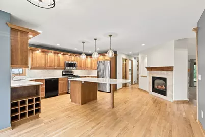 9514 Hill Creek Drive, Verona, WI 53593 - Photo 5
