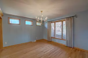 9514 Hill Creek Dr, Madison, WI 53593 - Photo 13