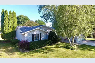 4126 Tanglewood Drive, Janesville, WI 53546 - Photo 3