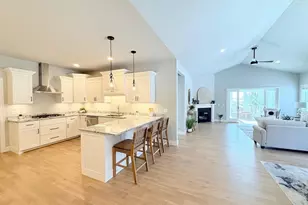 Unit 13 Deer Hollow Ct, DeForest, WI 53532 - Photo 7