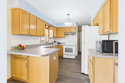 6426 Tonkinese Trail, Madison, WI 53719 - Photo 11