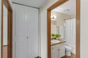 845 N Gammon Rd, Madison, WI 53717 - Photo 19