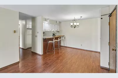 845 N Gammon Road #E, Madison, WI 53717 - Photo 9