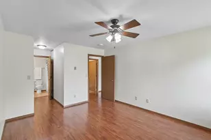845 N Gammon Rd, Madison, WI 53717 - Photo 35