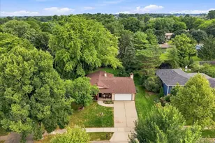 5106 Trafalger Pl, Madison, WI 53714 - Photo 3
