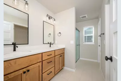 2509 Clover Point Drive, Fitchburg, WI 53711 - Photo 11