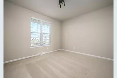 2509 Clover Point Drive, Fitchburg, WI 53711 - Photo 3
