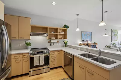 309 W Washington Avenue #613, Madison, WI 53703 - Photo 15