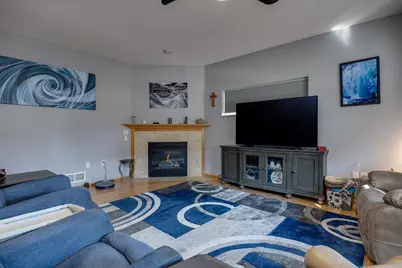 2516 Leopold Way, Sun Prairie, WI 53590 - Photo 3