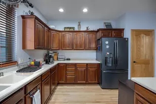 2516 Leopold Way, Sun Prairie, WI 53590 - Photo 7