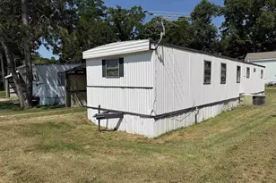 205 Madison St, Albany, WI 53502 - Photo 7