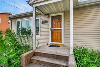 3814 Ridgeway Avenue, Madison, WI 53710 - Photo 5