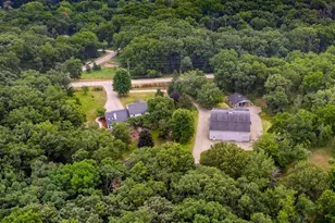 9729 N Rock River Dr, Edgerton, WI 53534 - Photo 3