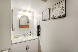 2958 Holborn Cir, Madison, WI 53718 - Photo 25
