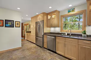 322 Robin Pkwy, Madison, WI 53705 - Photo 29