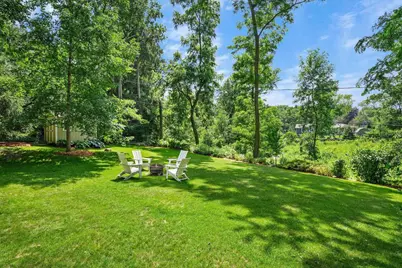 322 Robin Parkway, Madison, WI 53705 - Photo 11