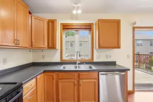 2421 Renaissance Dr, Fitchburg, WI 53711 - Photo 13