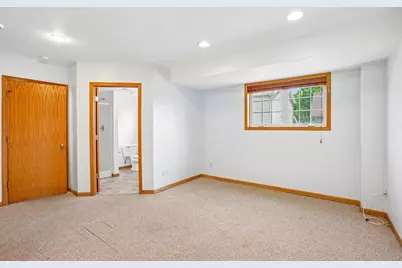 2421 Renaissance Drive, Fitchburg, WI 53711 - Photo 31