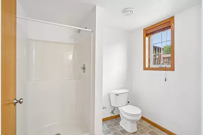 2421 Renaissance Drive, Fitchburg, WI 53711 - Photo 33