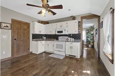 119 S Main Street, Pardeeville, WI 53954 - Photo 11