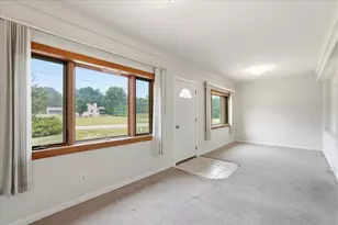 5140 Irish Ln, Fitchburg, WI 53711 - Photo 7