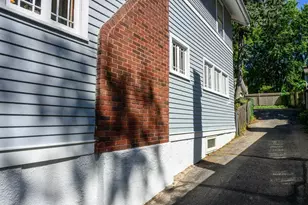 1233 E Johnson St, Madison, WI 53703 - Photo 73