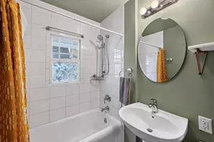 1233 E Johnson St, Madison, WI 53703 - Photo 45