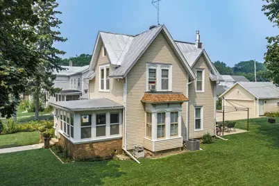 708 Oak Street, Baraboo, WI 53913 - Photo 41