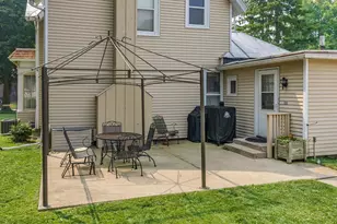 708 Oak St, Baraboo, WI 53913 - Photo 35