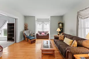 708 Oak St, Baraboo, WI 53913 - Photo 5