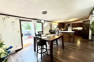 904 Moore St, Baraboo, WI 53913 - Photo 11