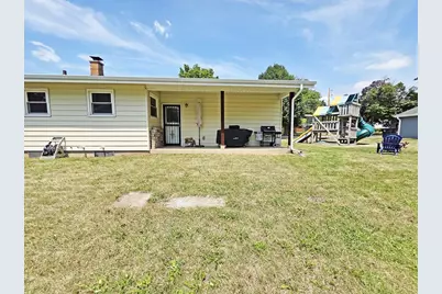 1324 House Street, Beloit, WI 53511 - Photo 33