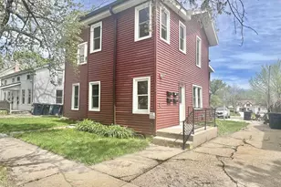306 N Academy St, Janesville, WI 53548 - Photo 3