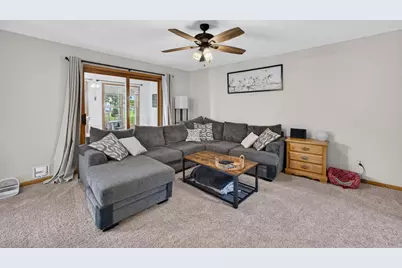 644 Granite Way, Sun Prairie, WI 53590 - Photo 9