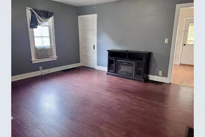 209 Riverside Street, Janesville, WI 53548 - Photo 5
