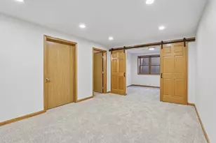 1159 Gas Light Dr, Sun Prairie, WI 53590 - Photo 33
