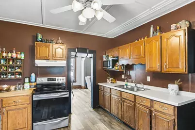 213 W Marion Street, Portage, WI 53901 - Photo 11