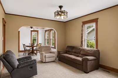 213 W Marion Street, Portage, WI 53901 - Photo 3
