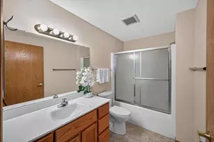 335 Starkweather Dr, Beaver Dam, WI 53916 - Photo 11