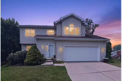 717 Diving Hawk Trail, Madison, WI 53713 - Photo 1