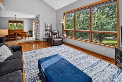 717 Diving Hawk Trail, Madison, WI 53713 - Photo 7