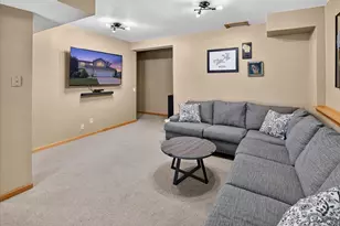 717 Diving Hawk Trail, Madison, WI 53713 - Photo 41