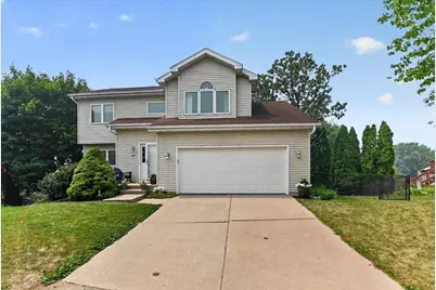 717 Diving Hawk Trail, Madison, WI 53713 - Photo 67