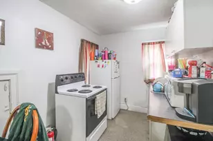 404-406 Grove St, Fort Atkinson, WI 53538 - Photo 15
