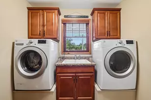 6398 Everest Dr, Madison, WI 53719 - Photo 25