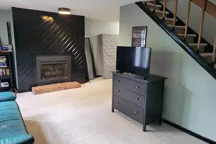 2104 Pike Dr, Madison, WI 53713 - Photo 17