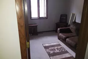 2104 Pike Dr, Madison, WI 53713 - Photo 29